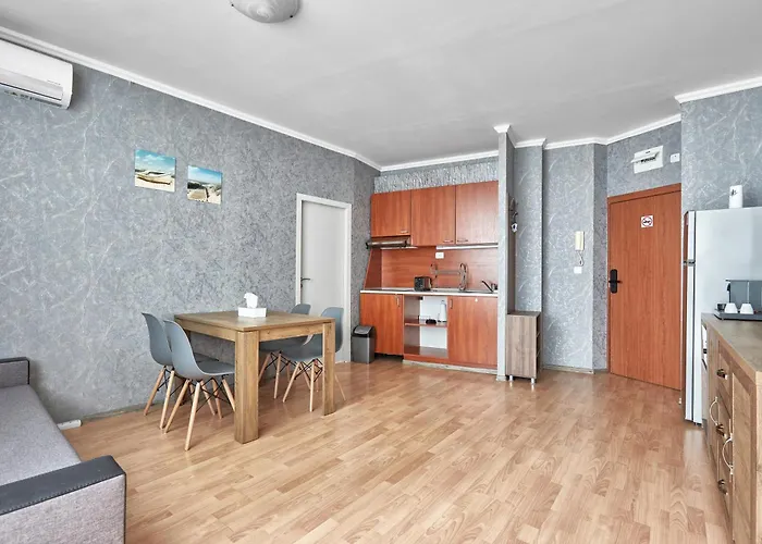 Paradise プリモルスコ