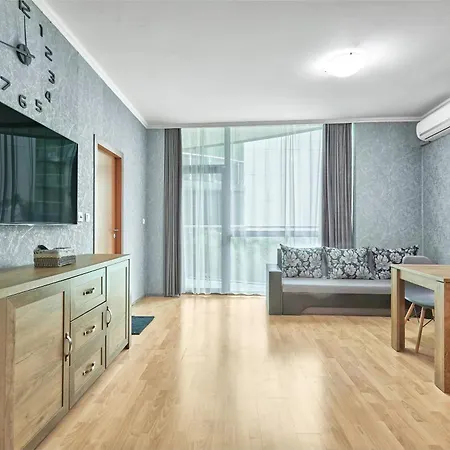 Paradise Apartman Primorszko