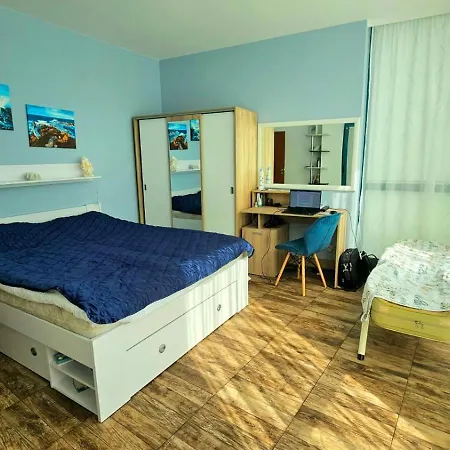 Paradise Apartman *